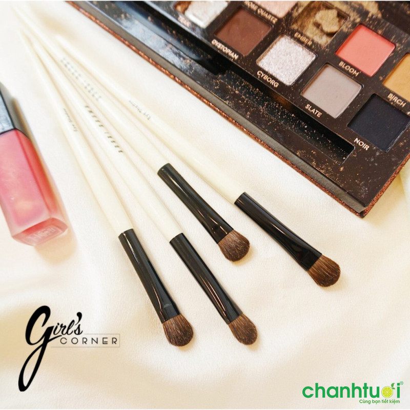 Cọ tán bầu mắt Bobbi Brown Eyeshadow