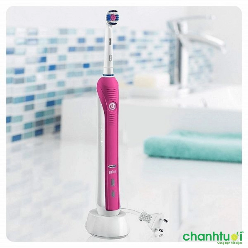 Bàn chải đánh răng điện Oral-B Pro 650