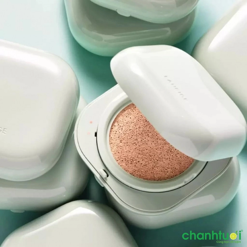 Laneige Neo Cushion Matte Phấn nước kiểm soát dầu thế hệ mới cho lớp nền mịn màng