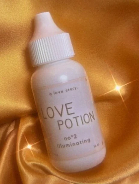 A Love Story Skincare Love Potion - No. 2 Illuminating