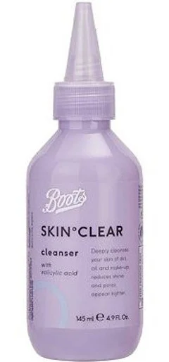 Sữa rửa mặt Boots Skin Clear Cleanser With Salicylic Acid