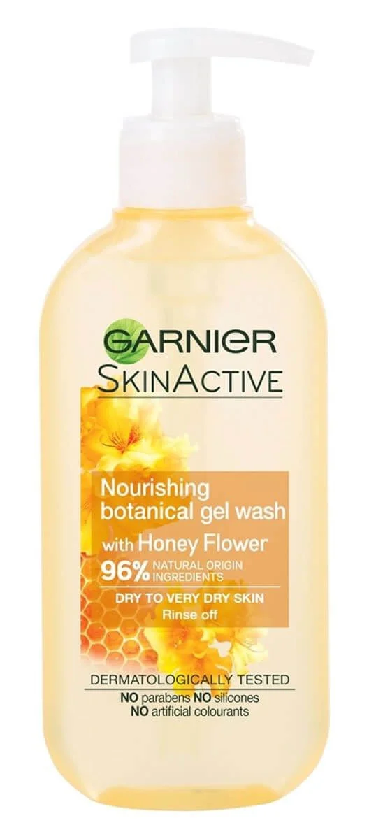 Sữa rửa mặt Garnier Skin Active Botanical Face Wash
