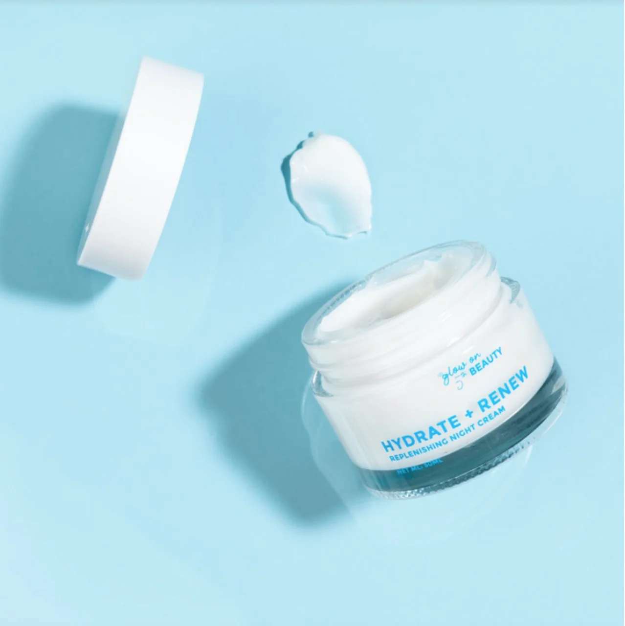 Kem dưỡng ban đêm Glow on 5th Hydrate And Renew Replenishing Night Cream