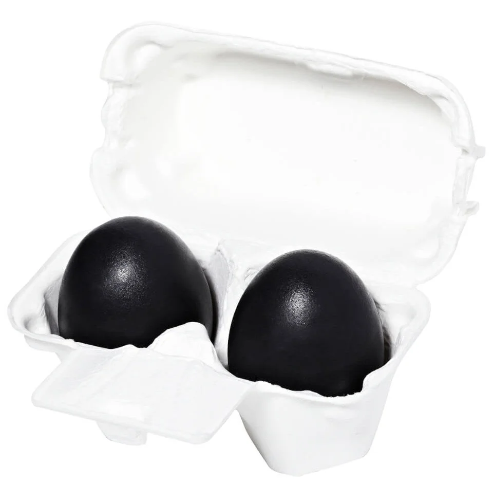 HOLIKA HOLIKA Smooth Egg Charcoal Egg Soap