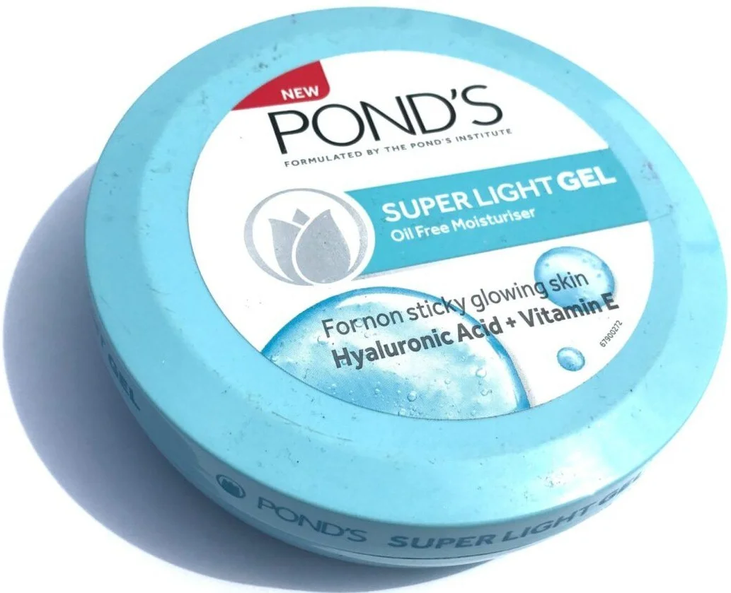Dưỡng ẩm Pond's Ponds Super Light Gel Oil Free Moisturiser With Hyaluronic Acid + Vitamin E
