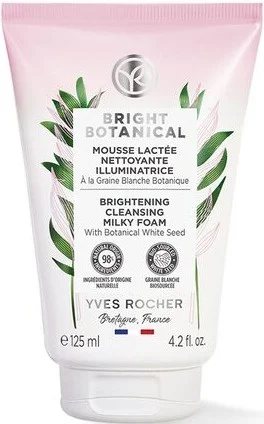 YVES ROCHER Bright Botanical Brightening Cleansing Milky Foam