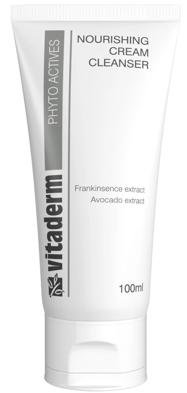 Sữa rửa mặt Vitaderm Nourishing Cream Cleanser