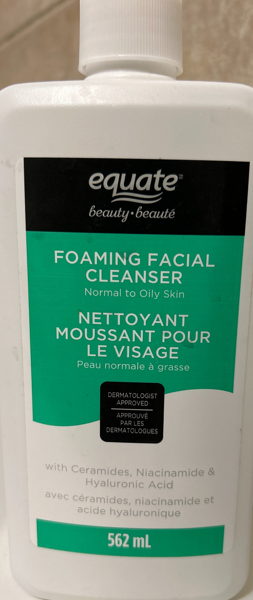 Sữa rửa mặt Equate Foaming Facial Cleanser