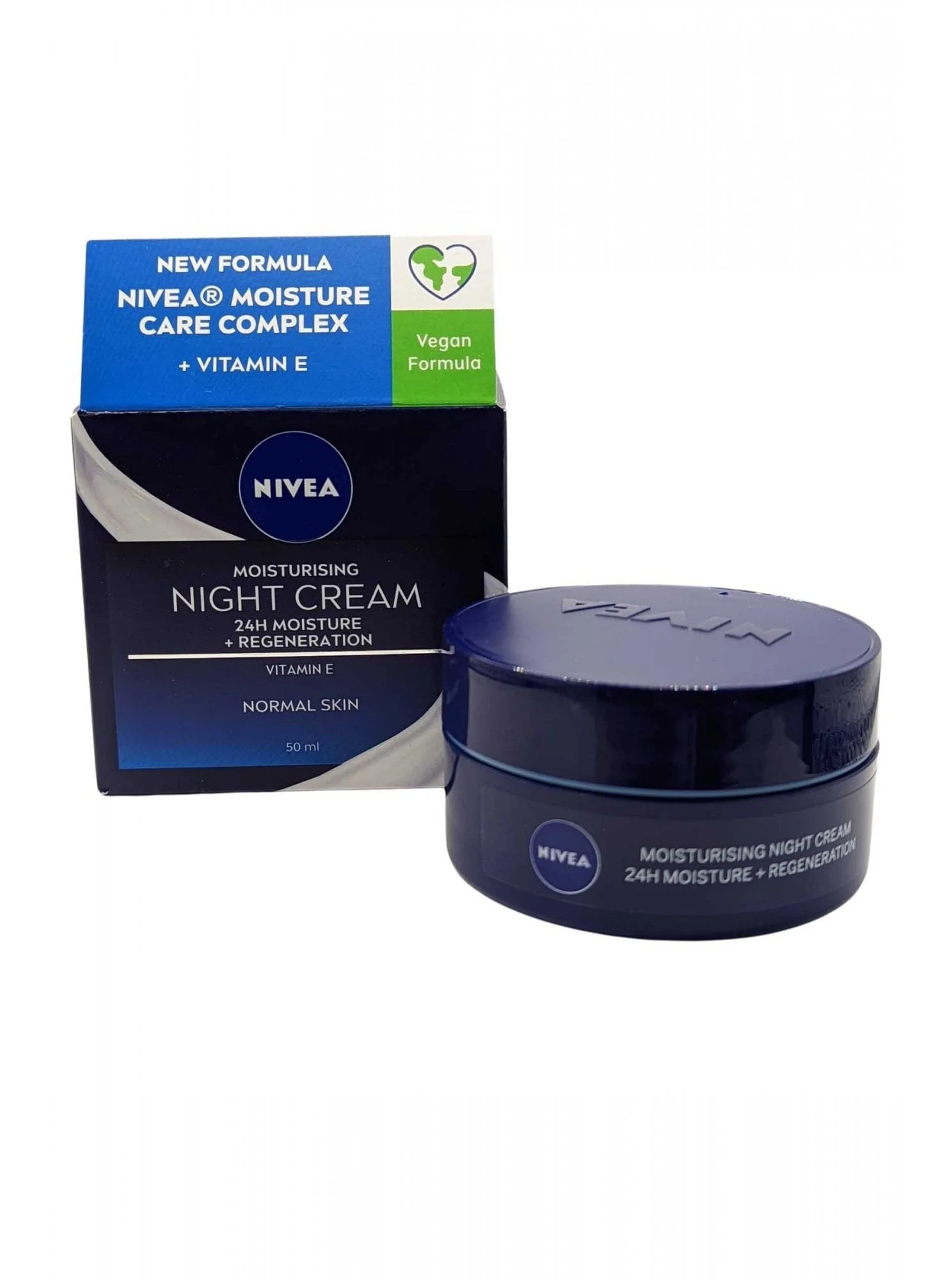 Kem dưỡng ban đêm Nivea Moisturising Night Cream 24hr Moisture And Regeneration Vitamin E Normal Skin