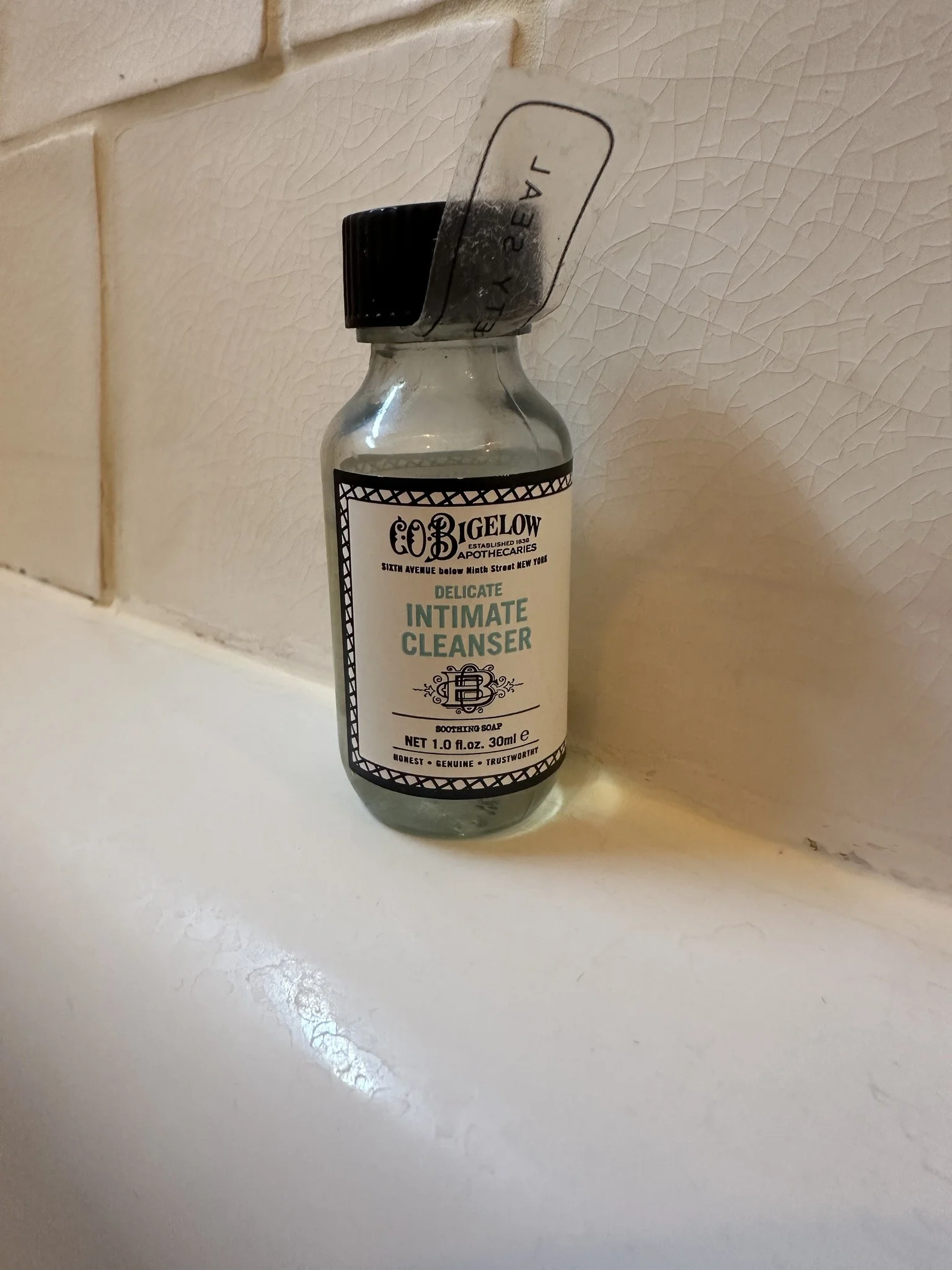 Sữa rửa mặt CO Bigelow Delicate Intimate Cleanser