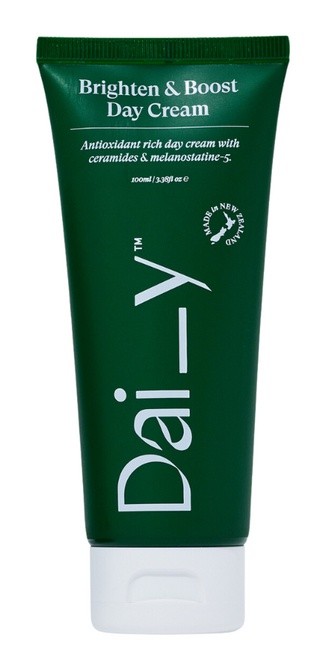 daily-skincare-brighten-boost-day-cream