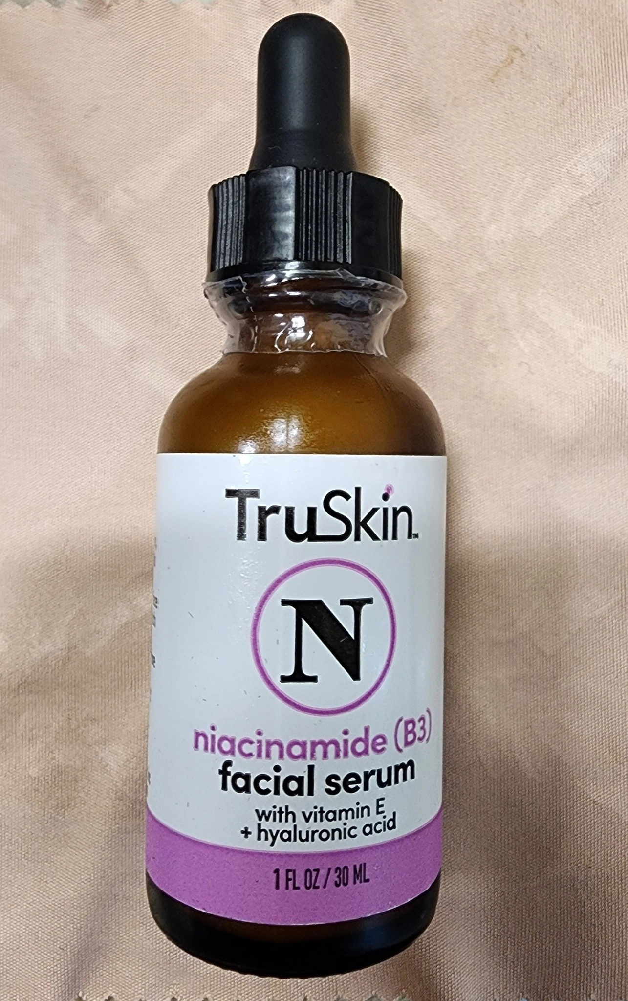 Tinh chất TruSkin Niacinimide (b3) Facial Serum With Vitamin E + Hyaluronic Acid