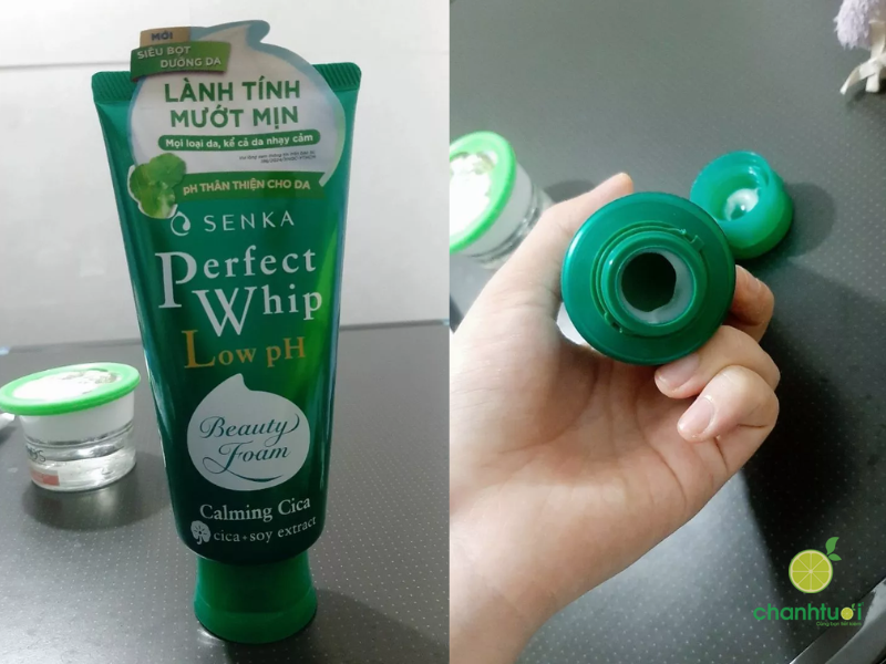 sữa rửa mặt rau má Senka (3)