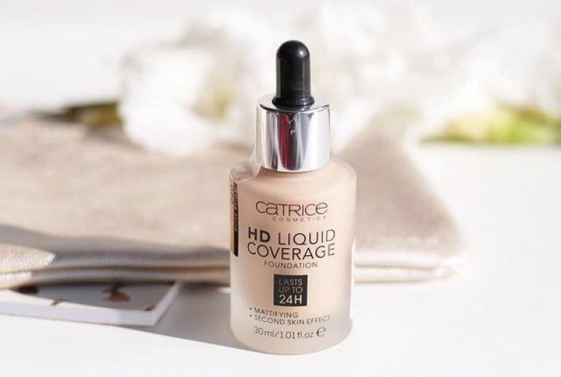 Kem Nền Catrice Hd Liquid Coverage Foundation