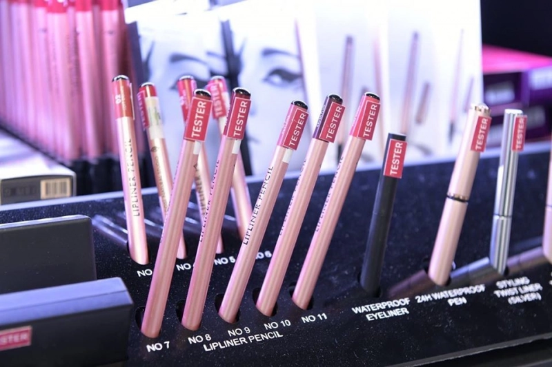 Chì kẻ môi VACOSI Lipliner Pencil