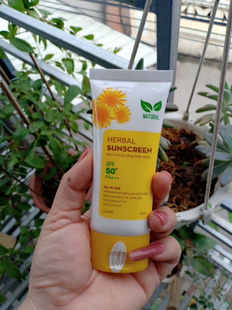 Kem chống nắng thảo dược Cénota Herbal Sunscreen