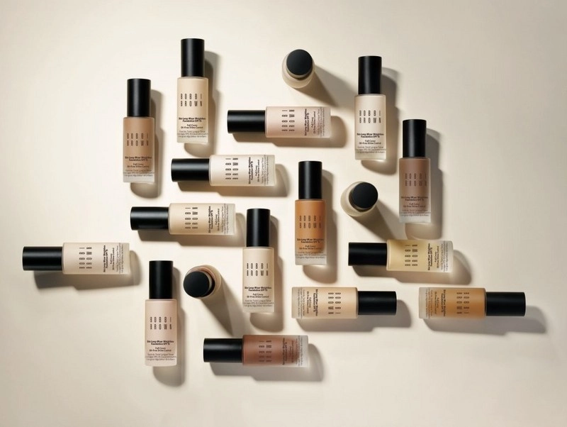 Kem nền BOBBI BROWN Skin Long Wear Weightless SPF 15/PA++