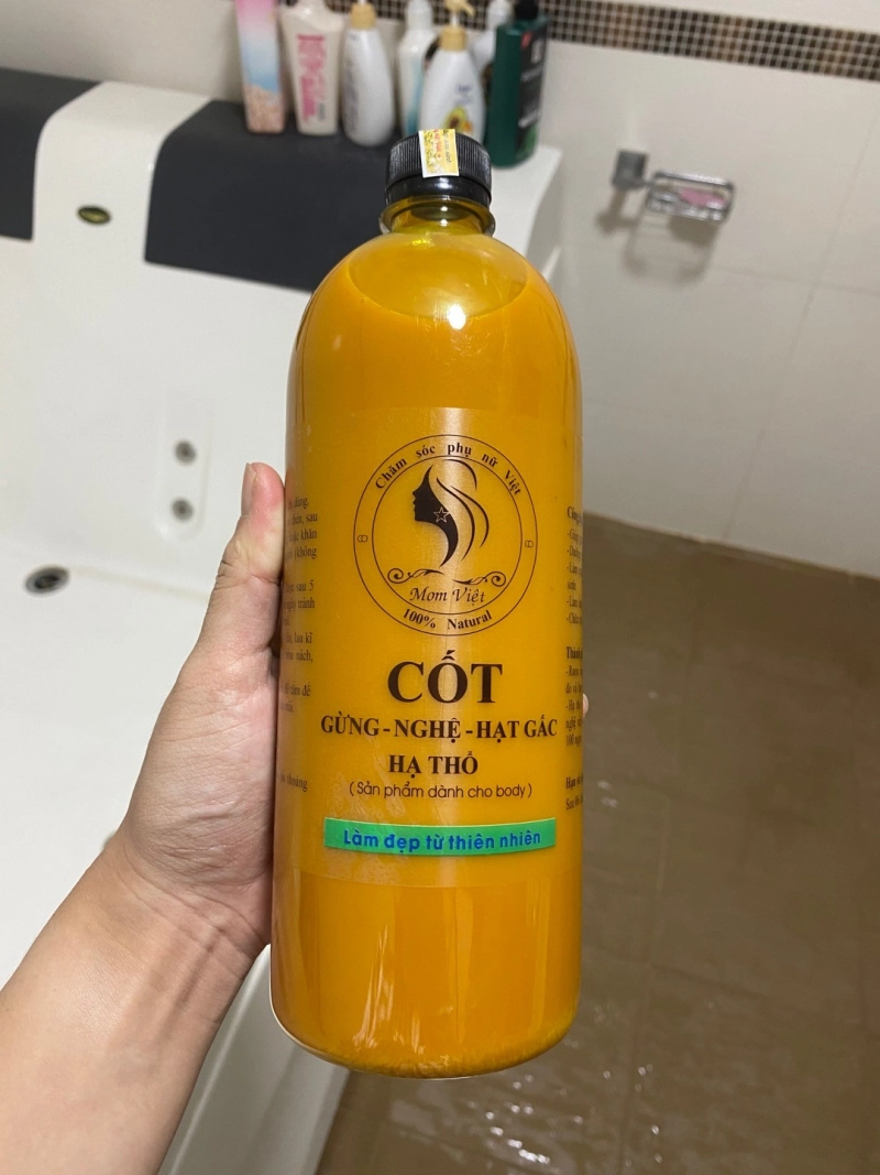 MomViet Rượu Gừng Nghệ Gấc
