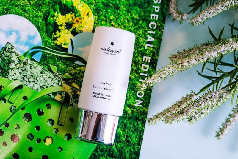 Kem chống nắng SAKURA PHYSICAL DAILY DEFENSE 60g SPF 50+ PA++++