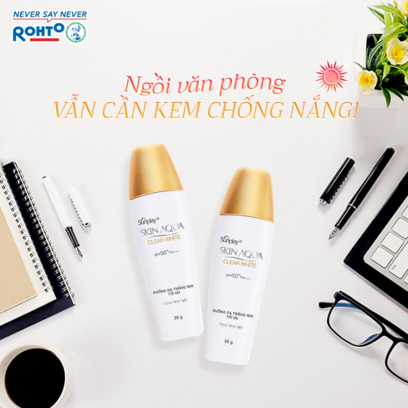 Sữa chống nắng dưỡng da trắng mịn tối ưu Sunplay Skin Aqua Clear White SPF50+, PA++++