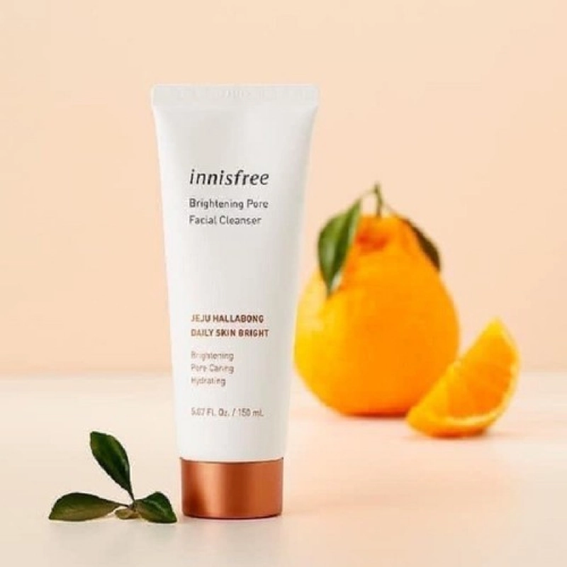 Sữa rửa mặt làm sáng da 3 trong 1 innisfree Brightening Pore Facial Cleanser