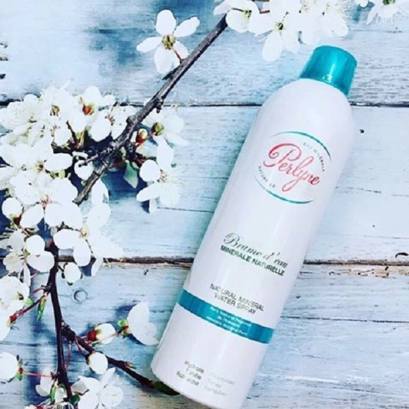Xịt khoáng Perlyne Natural Mineral Water Spray cho da dầu Pháp