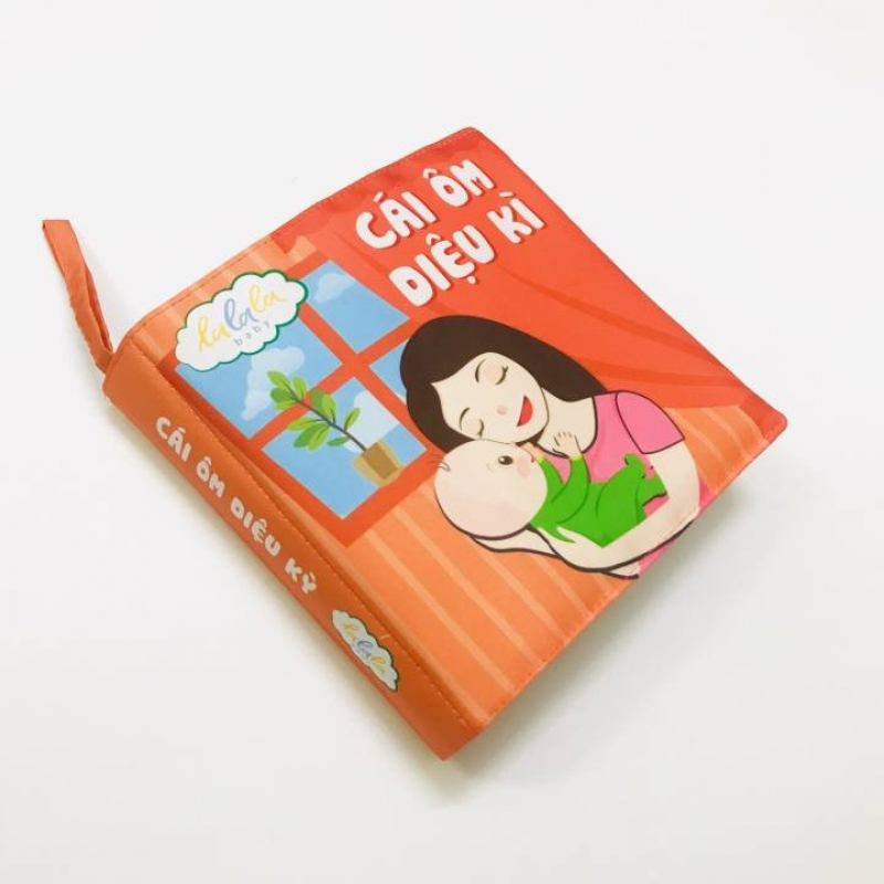 Sách vải đa tương tác Cái ôm diệu kỳ