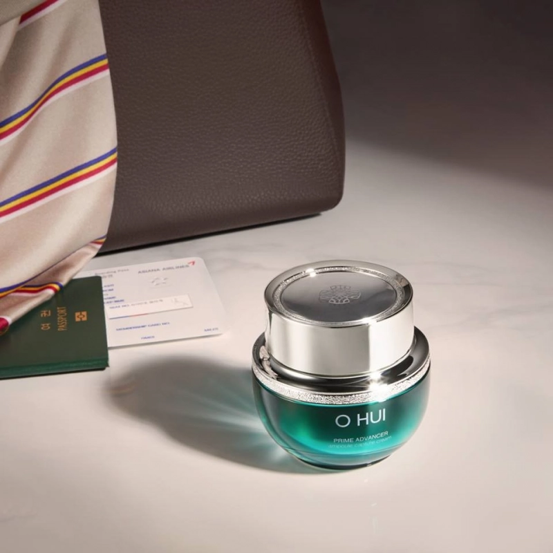 Kem dưỡng ẩm OHUI Prime Advancer Ampoule Capture Cream