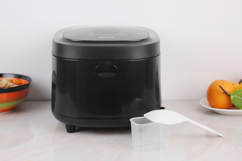 Nồi Cơm Điện Cao Tần Philips HD4528