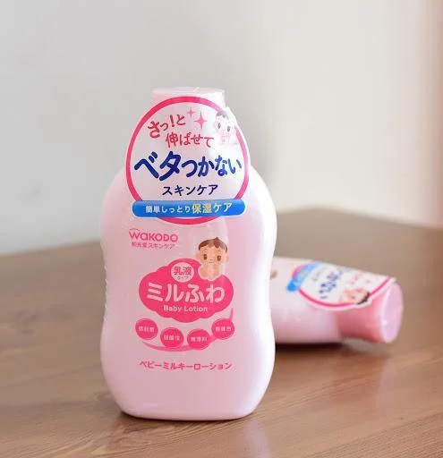 Sữa dưỡng Wakodo Baby Milky Lotion